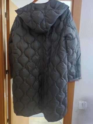 Abrigo MNG gris impermeable