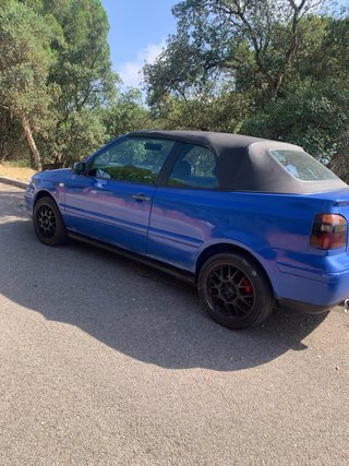 Golf Cabrio 1.8 Azul