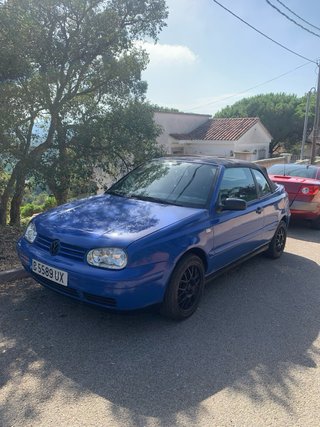 Golf Cabrio 1.8 Azul