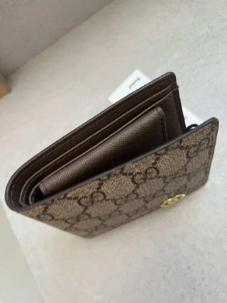 Cartera Gucci GG Supreme