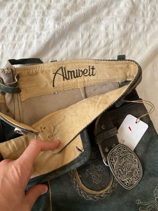 Pantalones Lederhosen Oktoberfest Talla M De cuero