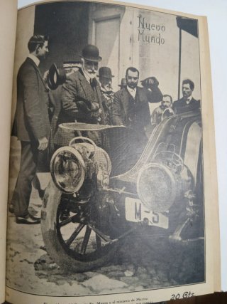 Antiguo tomo parcial de la revista Nuevo Mundo