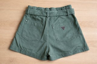 Pantalón corto Guess Verde