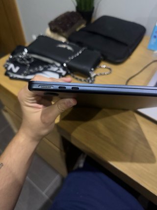 MacBook Air M2 2022