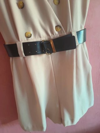 Mono cruzado beige talla S