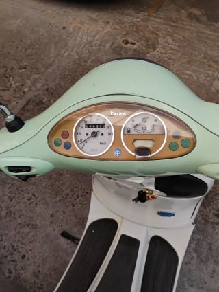 Vespa Piaggio 50cc 2T Automática