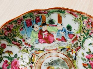Taza y platillo de porcelana china