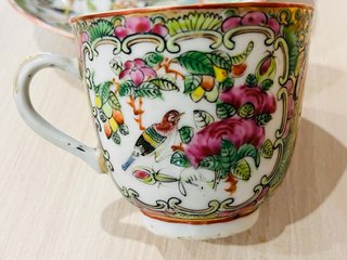 Taza y platillo de porcelana china