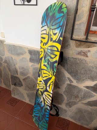 Tabla Snowboard Santa Cruz con fijaciones