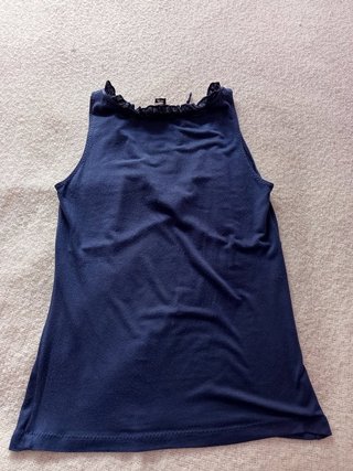 Top MNG Basics escote V azul marino Talla S