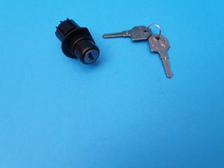 Alfa Romeo Giulietta blocchetto serratura cofano