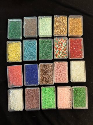 Caja cuentas/abalorios para manualidades/bisuteria
