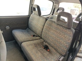 Nissan Serena 2003