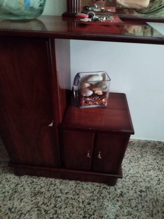 Entradita de madera con espejo