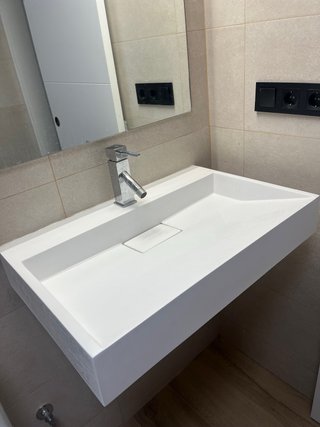 Lavabo moderno 70x46x11cm
