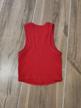 Top rojo talla XS