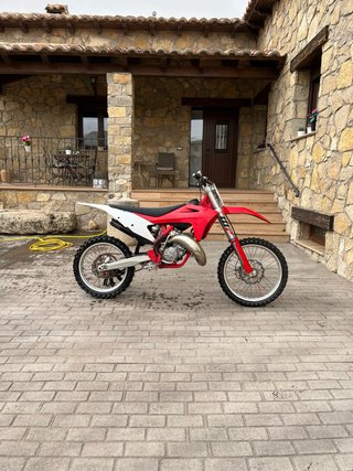 Gasgas MC 125 2T 2021 Roja