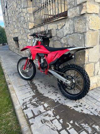 Gasgas MC 125 2T 2021 Roja