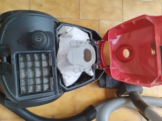 Aspiradora Bosch GL-20 Roja