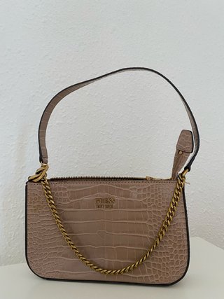 Bolso Guess Beige Cadena Dorada