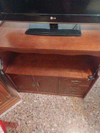 Mobile TV in legno dimensioni 82 x 39 x 78