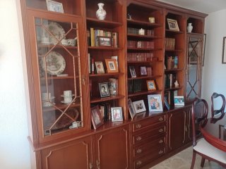 Mueble de caoba clásico para salón