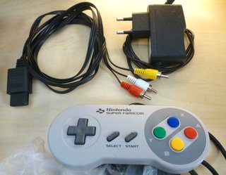 Nintendo Super Famicom (Japón) + Accesorios