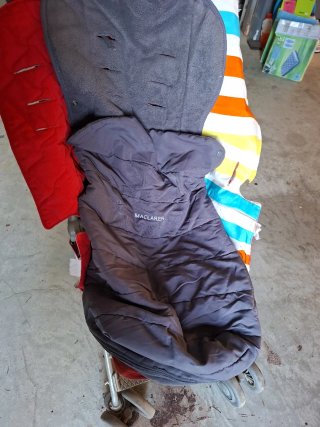 Carrito Maclaren Quest Rojo + fundas