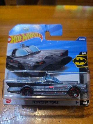 Hot Wheels Batmobile TV Series 1:64