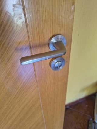 4 Puertas Madera 203 alto en buen estado
