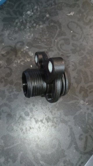 Bridas salida anticongelante BMW N54