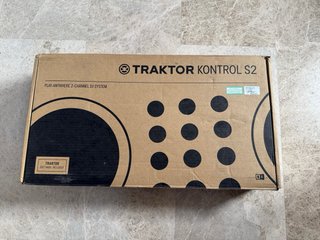 Mesa de mezclas Traktor Kontrol S2 mk3 + licencia