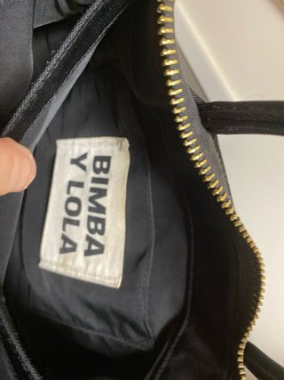 Bolso Bimba y Lola color negro bandolera y mano ,