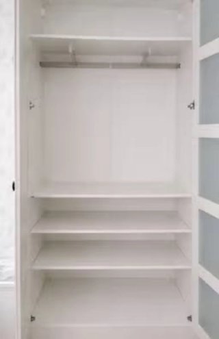Armario esquinero Ikea puertas cristal