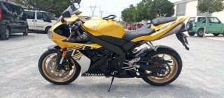 Yamaha R1 50 Aniversario