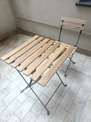 Mesa y Sillas Plegables Balcón