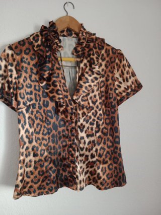 Camisa Leopardo Volantes Talla L/XL