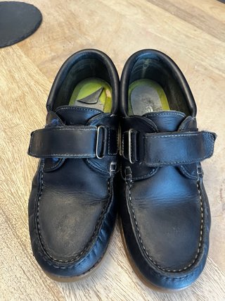 Zapatos Escolares Gorila Talla 40 aUñ oscuro
