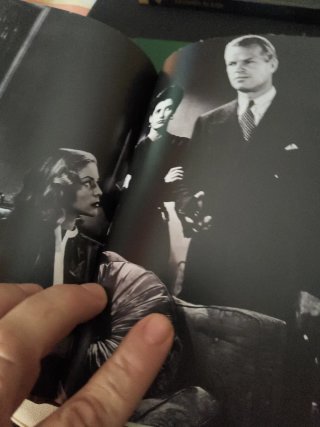 El Sueño Eterno   DVD + LIBRO