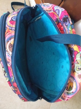 Mochila escolar con estampado floral