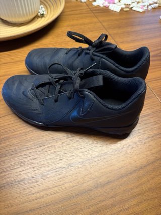 Chuteiras Nike Phantom GX 2 TF Júnior Preto T.33,5