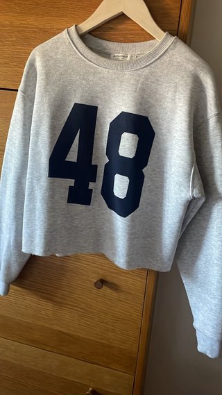 Lote 6 Sudaderas Talla S Disney,Helly Hansen...