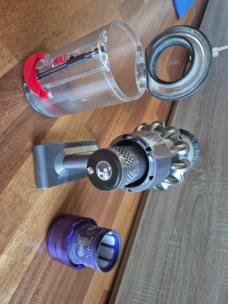 Aspirapolvere Dyson V11 con Accessori