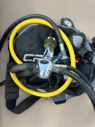 Equipo de buceo alta calidad.