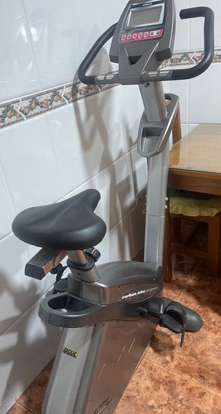 Bicicleta Estática BH Fitness Carbon Bike