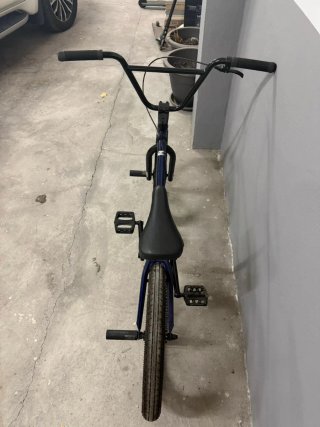 Bici BMX 20 con pegs