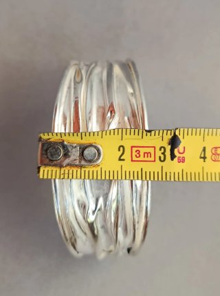 Pulsera de plata diseño ondulado