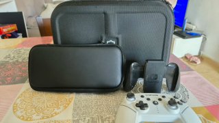 Nintendo Switch Azul y Rojo + FC24