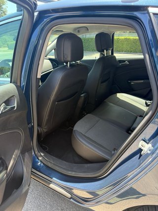 Opel Astra 2010 (PEGATINA C)