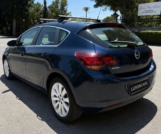 Opel Astra 2010 (PEGATINA C)